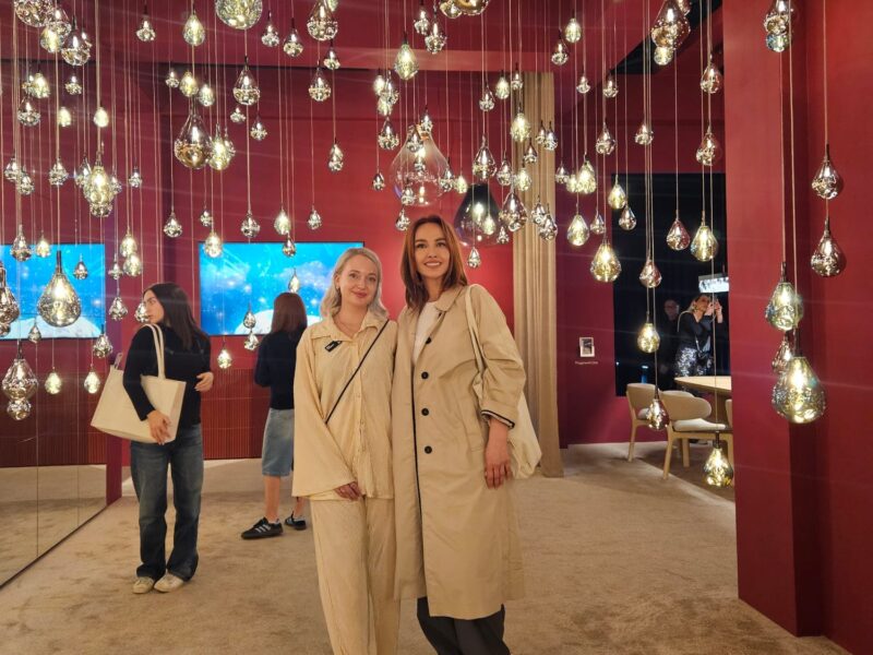 ccfdf8dc-e521-4ec5-b5da-4884e581478b ccfdf8dc-e521-4ec5-b5da-4884e581478b